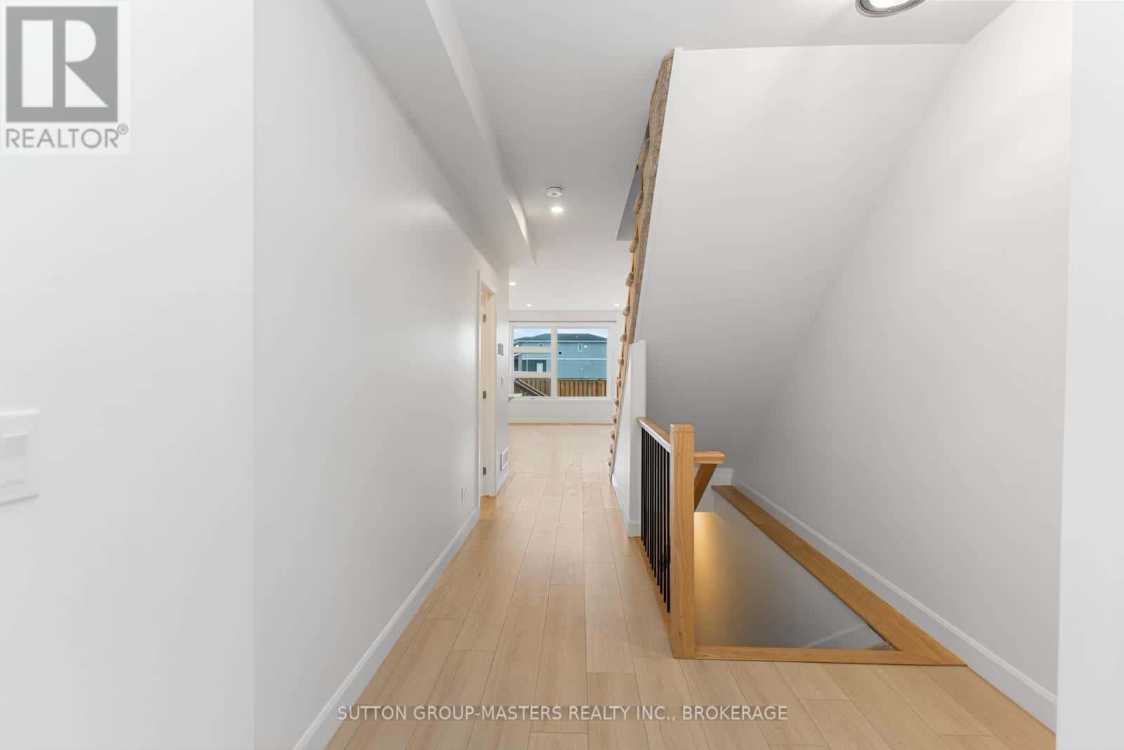 229 SUPERIOR DRIVE — Loyalist (Amherstview), Ontario - Photo 4 of 40