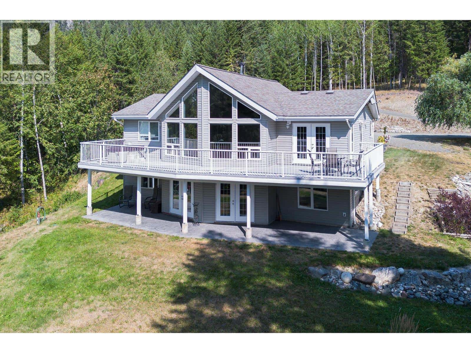 3520 GLENGROVE Road — Barriere, British Columbia - Photo 3 of 42