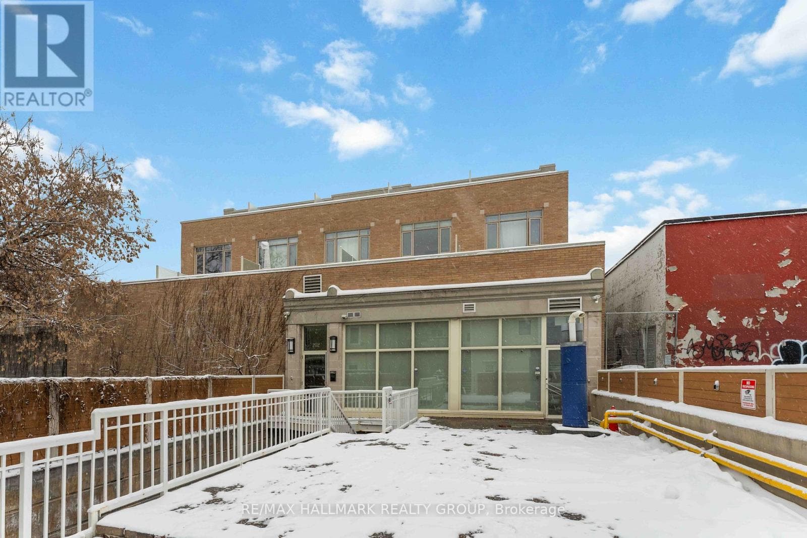 15 - 202 ST. PATRICK STREET — Ottawa, Ontario - Main photo