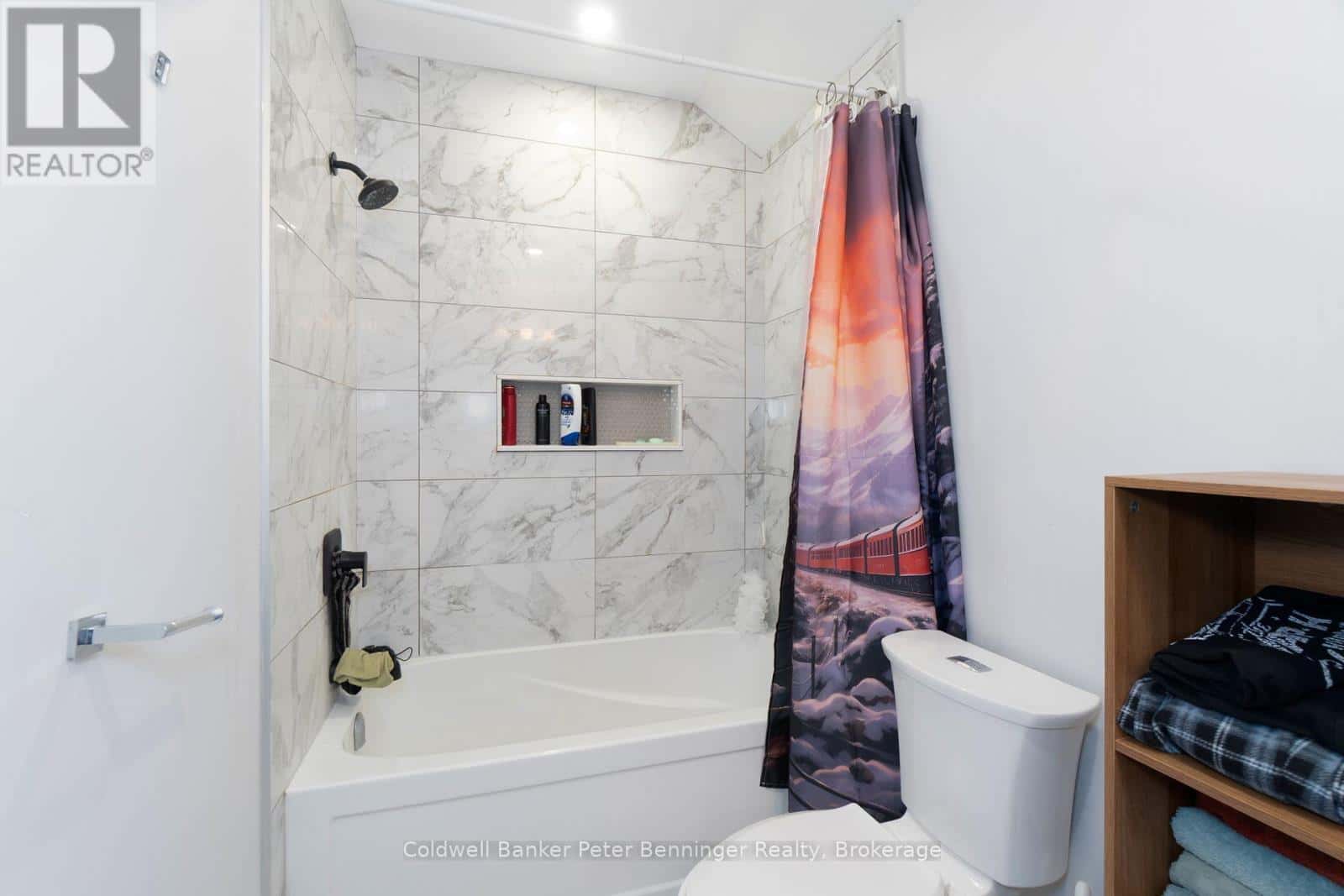 523 MILL STREET — West Grey - Photo 4 of 48