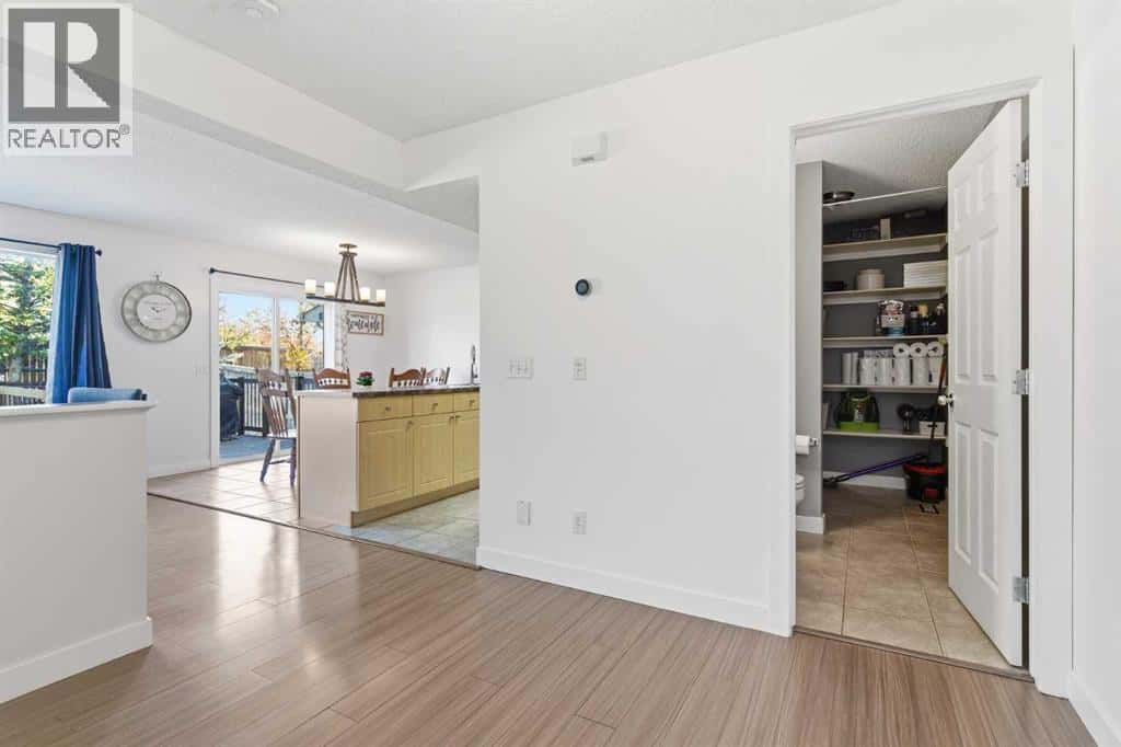 74 Evansbrooke Way NW — Calgary, Alberta - Photo 4 of 42