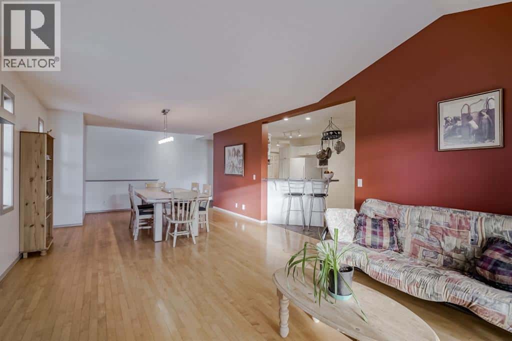 104, 39 Hidden Creek Place NW — Calgary, Alberta - Photo 5 of 42