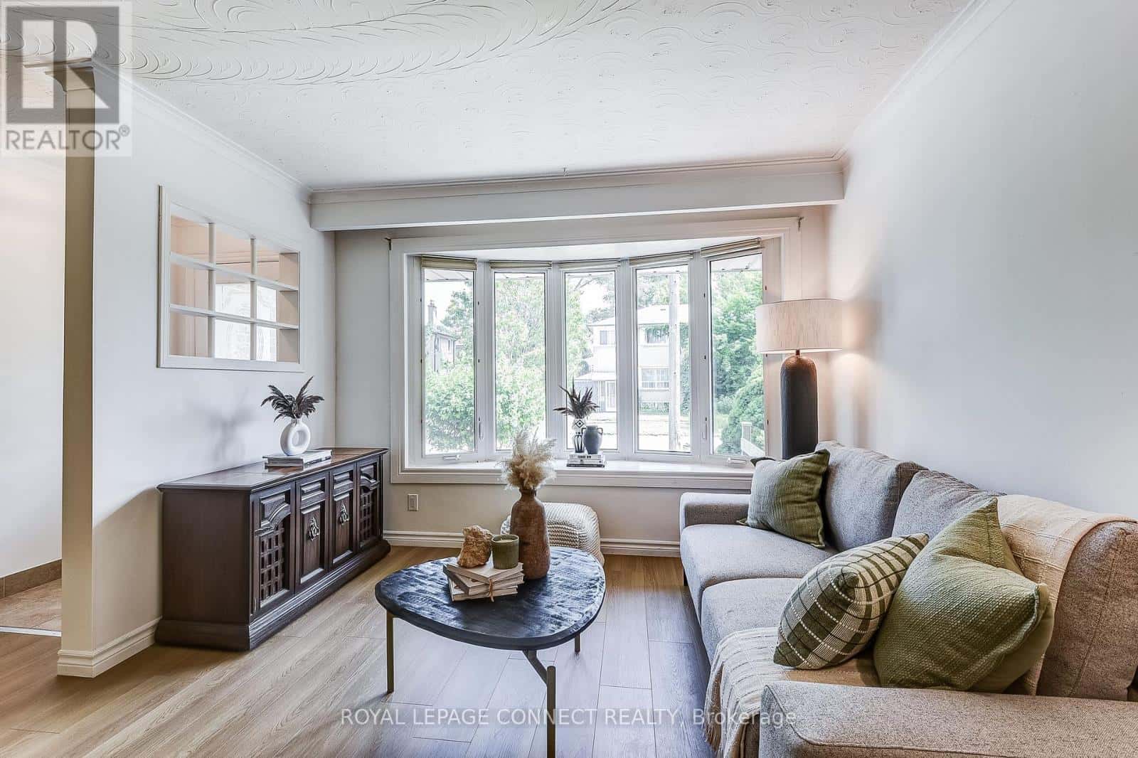 53 GLORY CRESCENT — Toronto (West Hill), Ontario - Photo 3 of 32