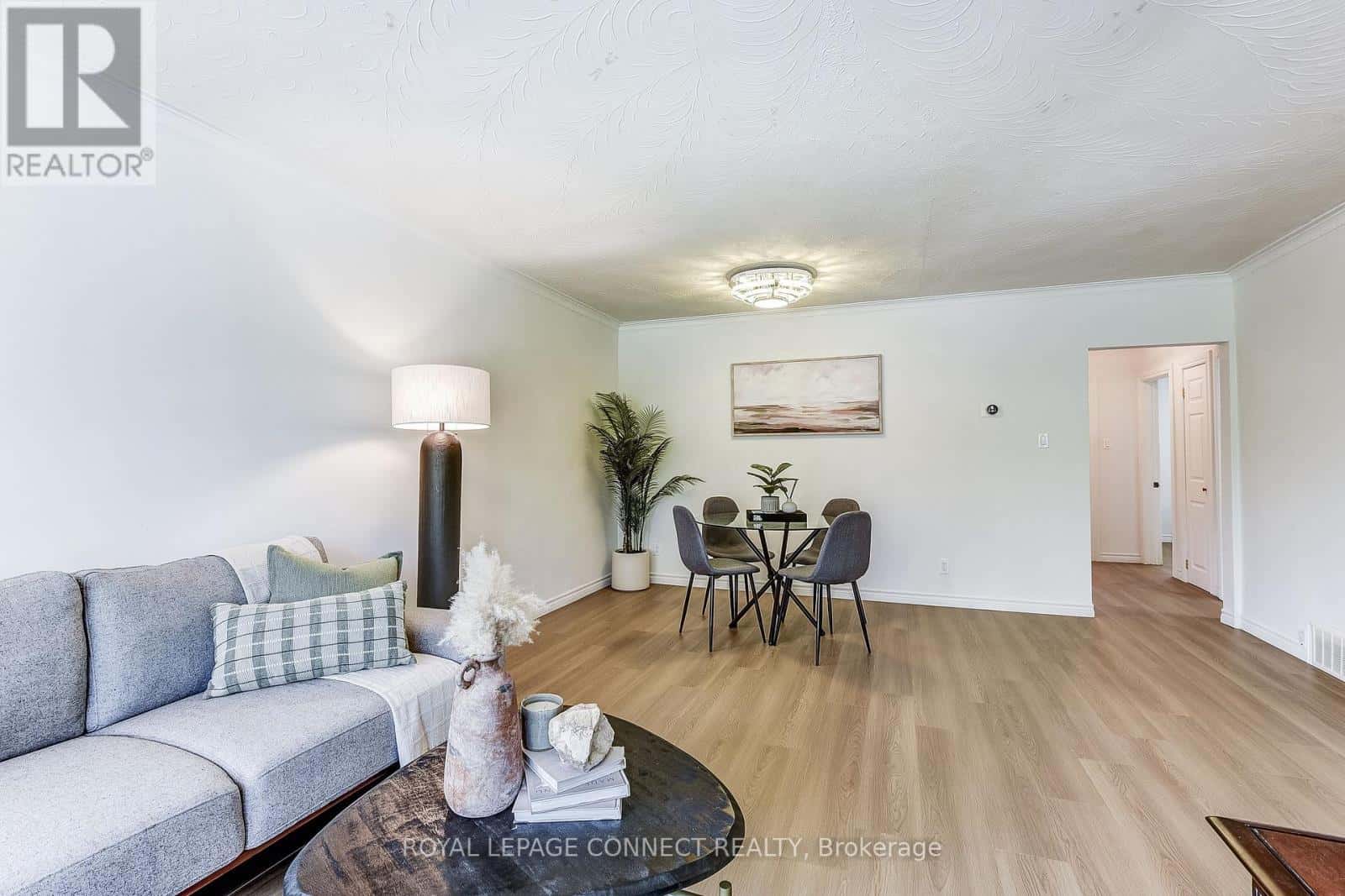 53 GLORY CRESCENT — Toronto (West Hill), Ontario - Photo 5 of 32