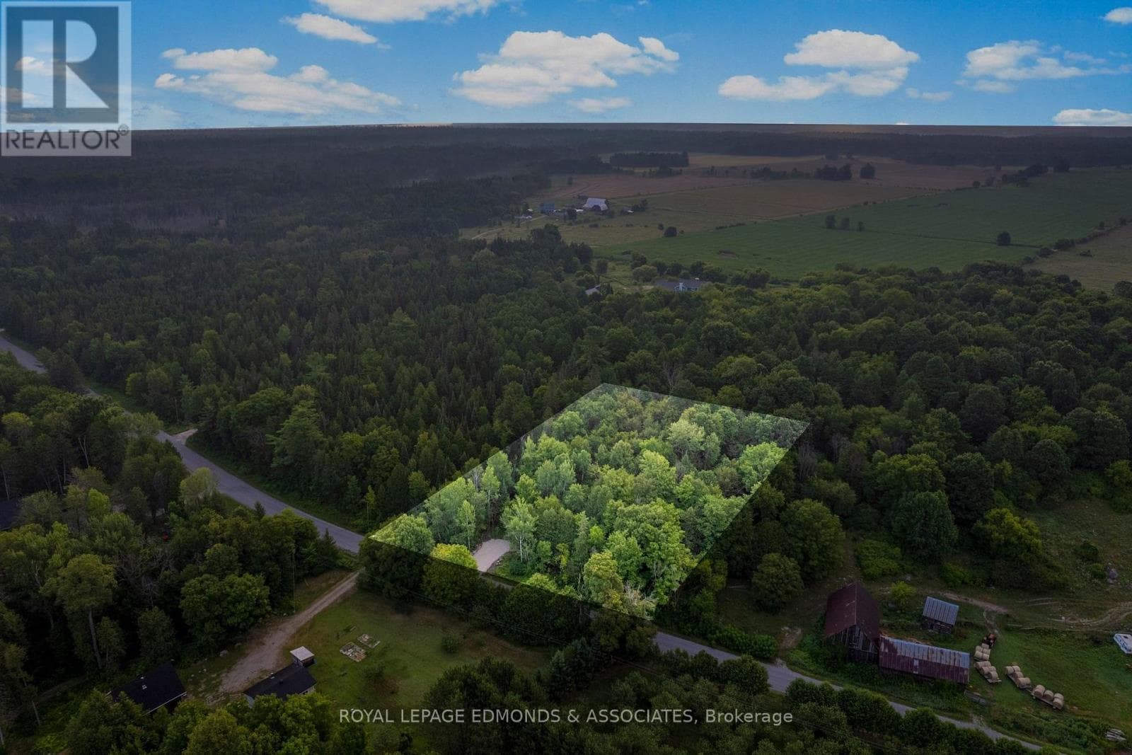 00 RAPID ROAD — Whitewater Region, Ontario - Main photo