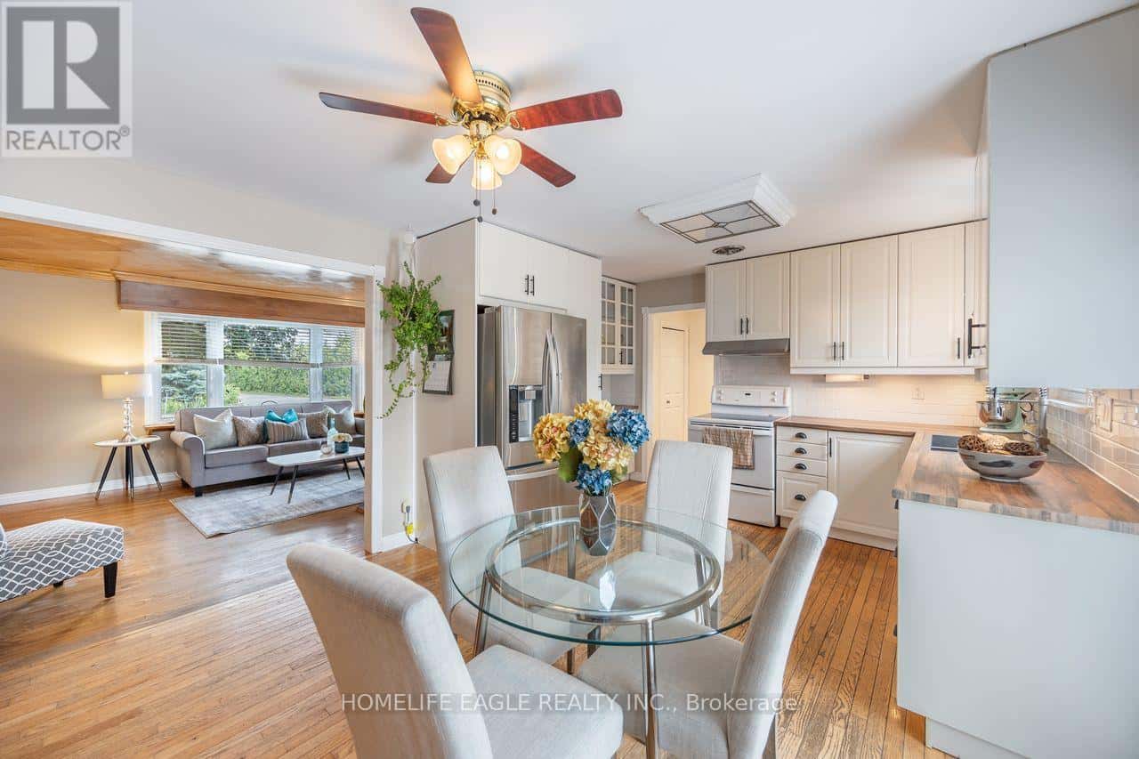 19280 DUFFERIN STREET — King, Ontario - Photo 3 of 27