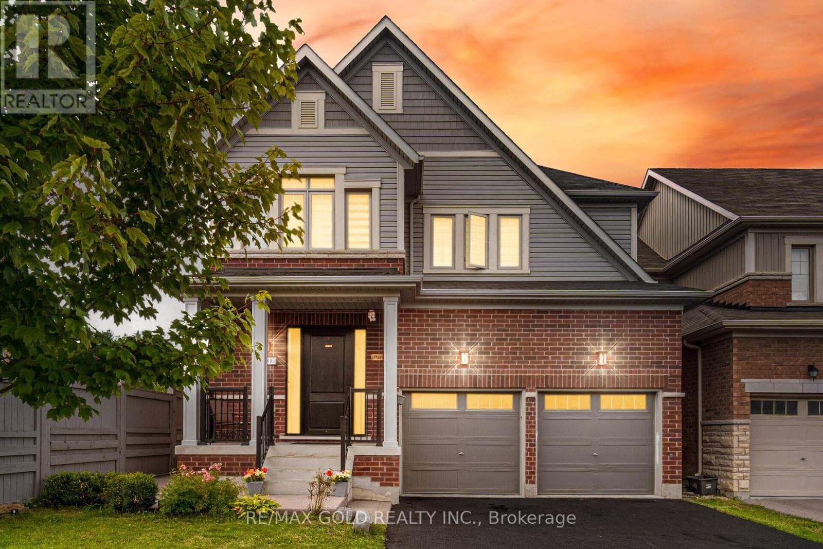 10 DONNAN DRIVE W — New Tecumseth (Tottenham), Ontario - Main photo