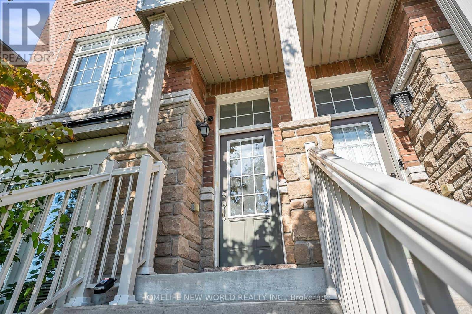 193 DUNDAS WAY — Markham (Greensborough), Ontario - Photo 2 of 24