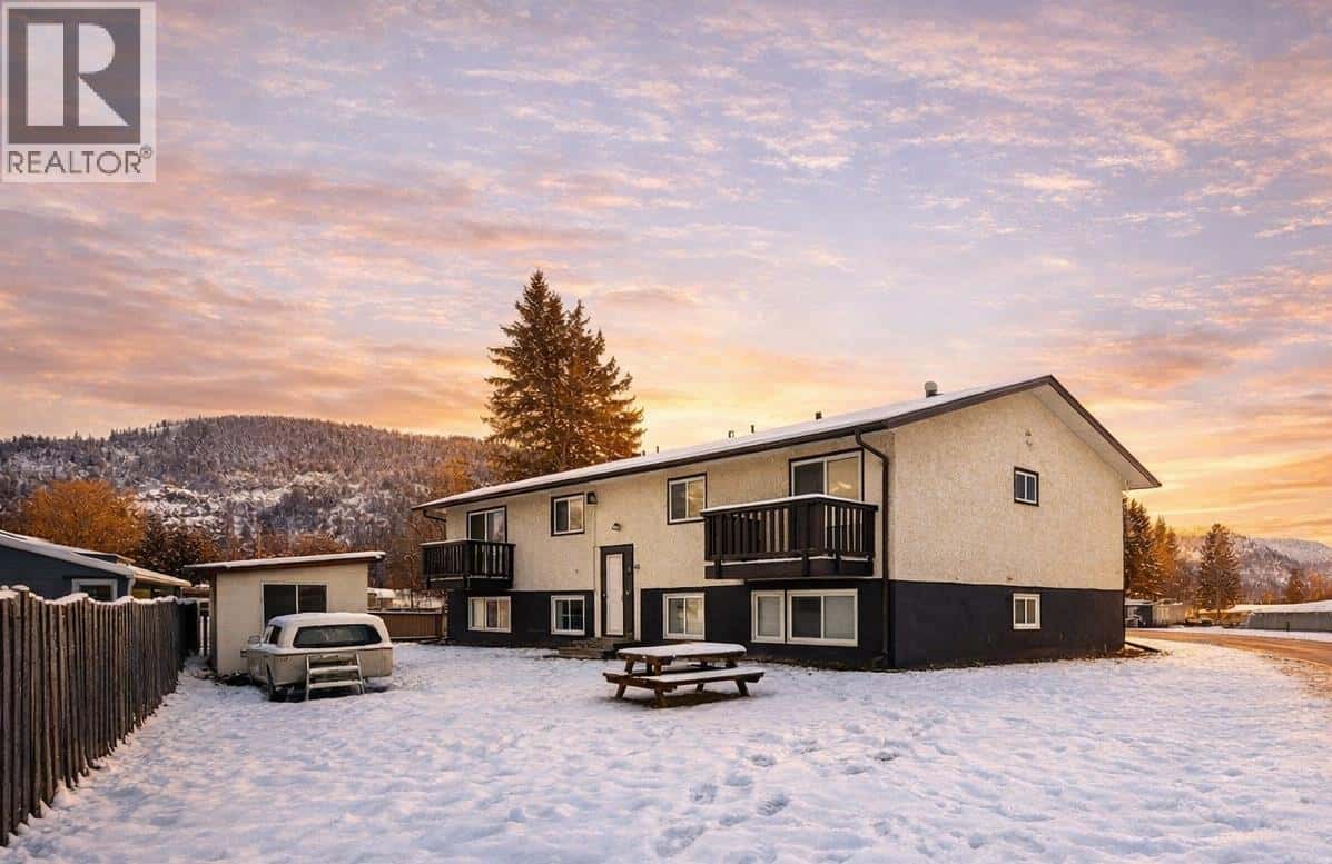 1064 KING STREET — Smithers, British Columbia - Photo 4 of 38