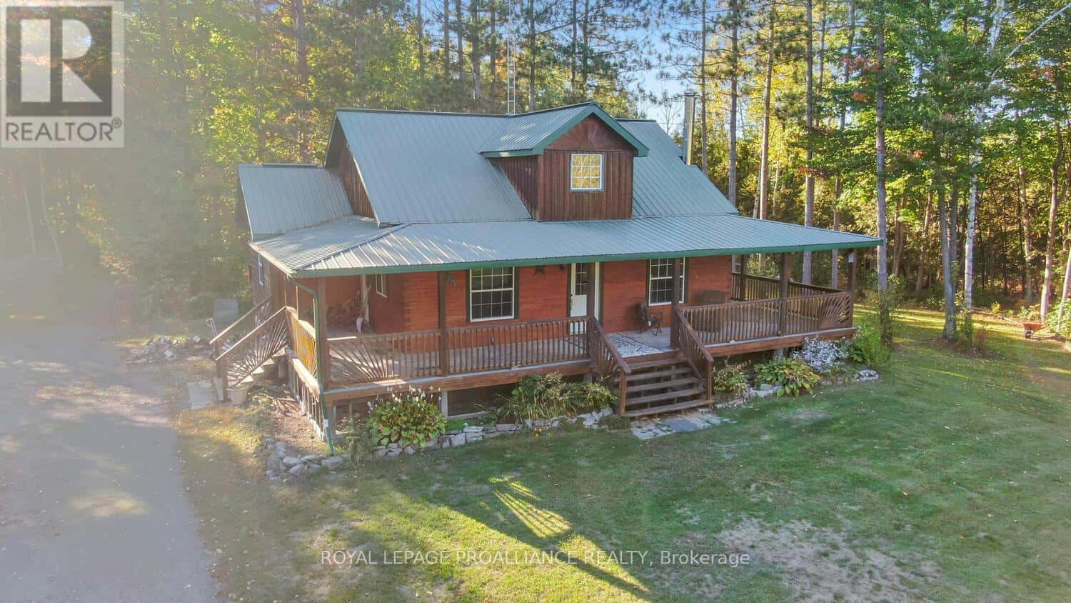 9118 COUNTY 44 ROAD — Edwardsburgh/Cardinal, Ontario - Photo 3 of 45