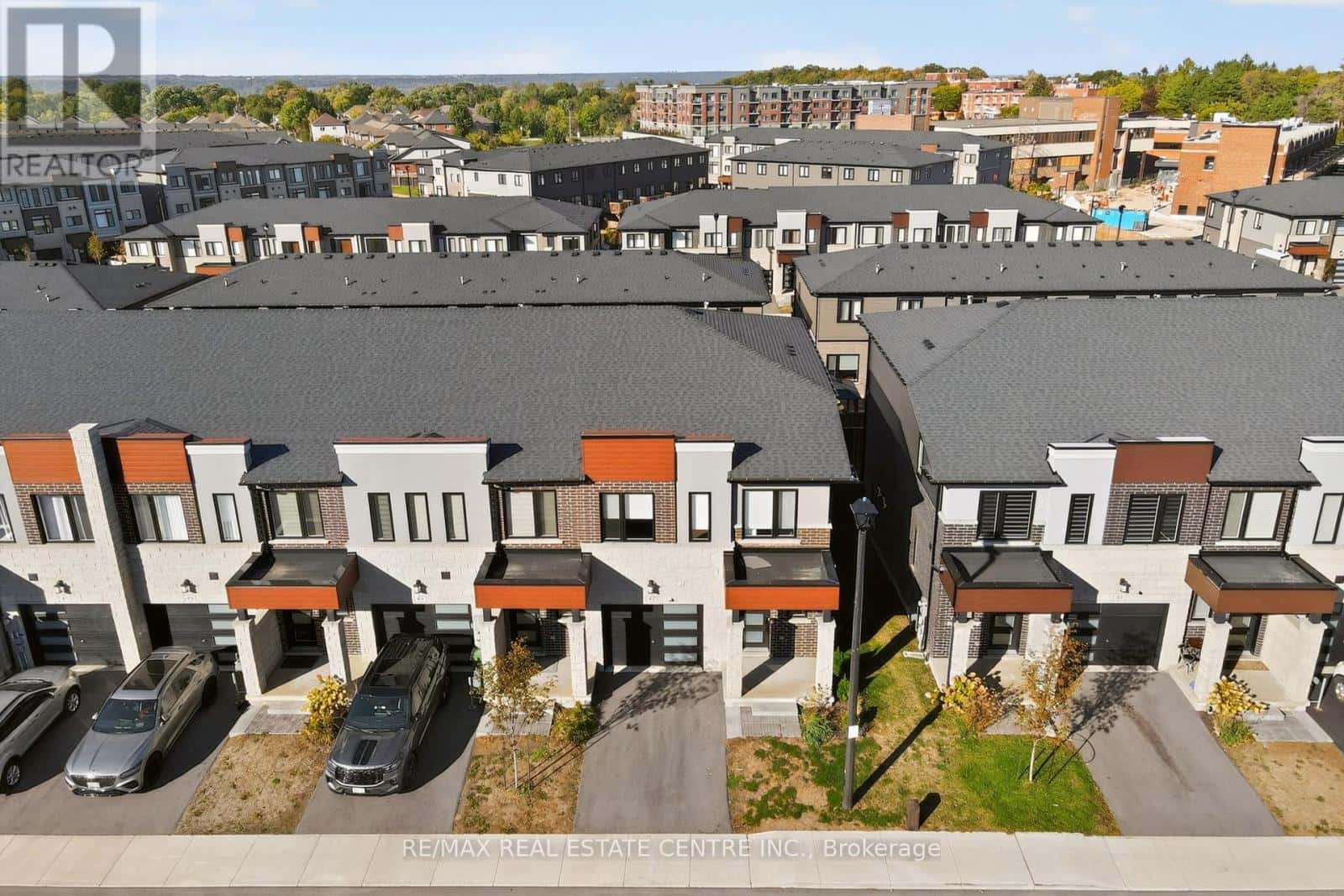 47 BENSLEY LANE — Hamilton (Mountview), Ontario - Photo 3 of 33