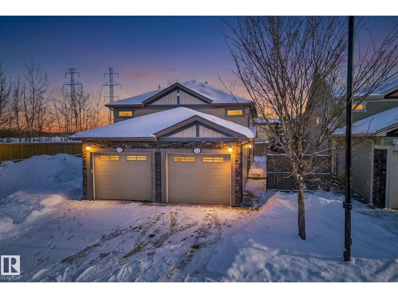 #19 6520 2 AV SW — Edmonton, Alberta - Main photo