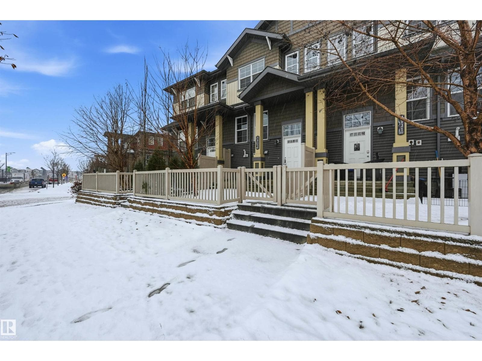 4033 ORCHARDS DR SW — Edmonton, Alberta - Main photo