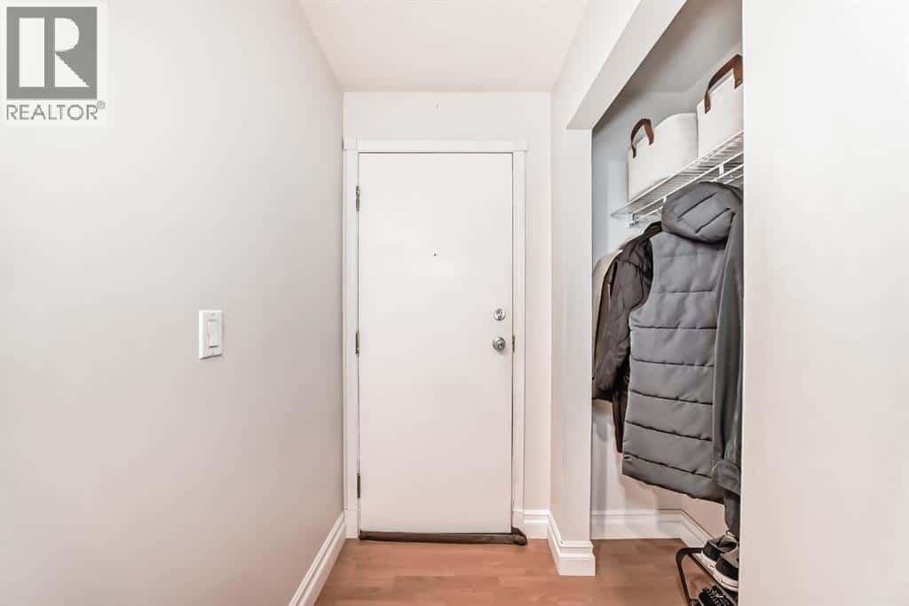 310, 1735 11 Avenue SW — Calgary, Alberta - Photo 4 of 25