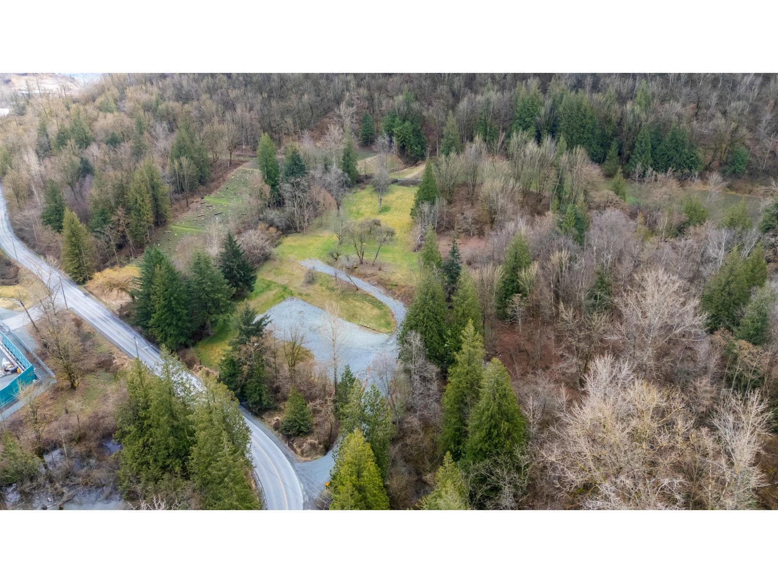 4165 SUMAS MOUNTAIN ROAD — Abbotsford, British Columbia - Main photo