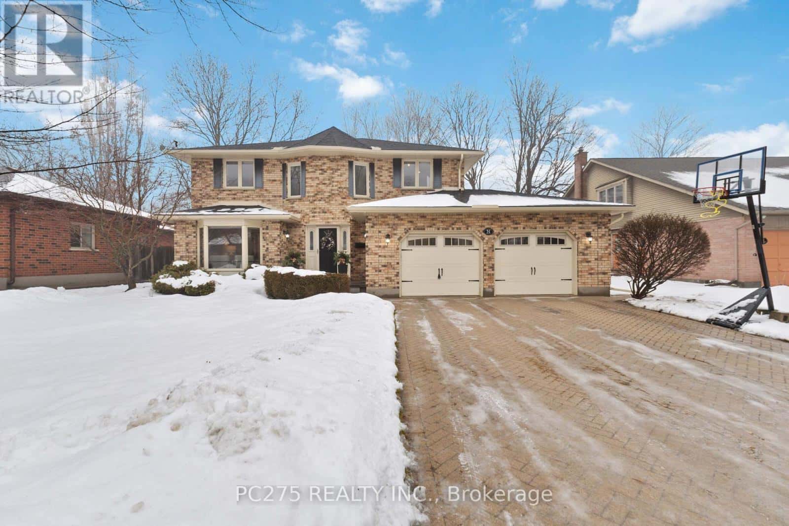 51 MOUNTAINVIEW CRESCENT — London South (South N), Ontario - Photo 2 of 50