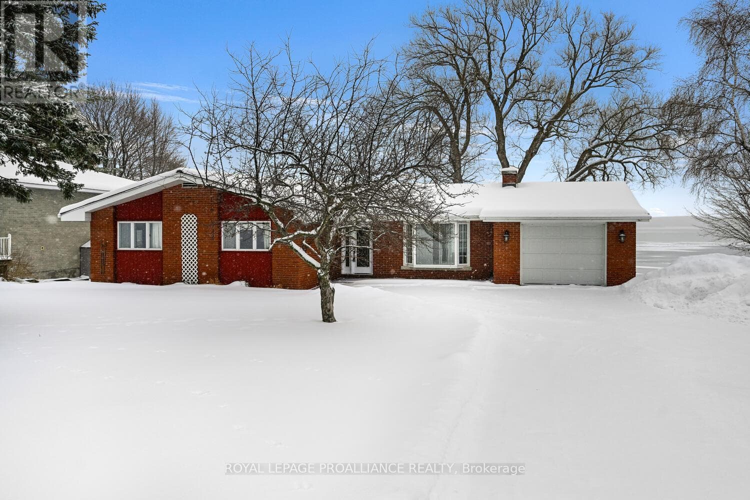 1675 COUNTY RD 2 ROAD W — Prescott, Ontario - Main photo