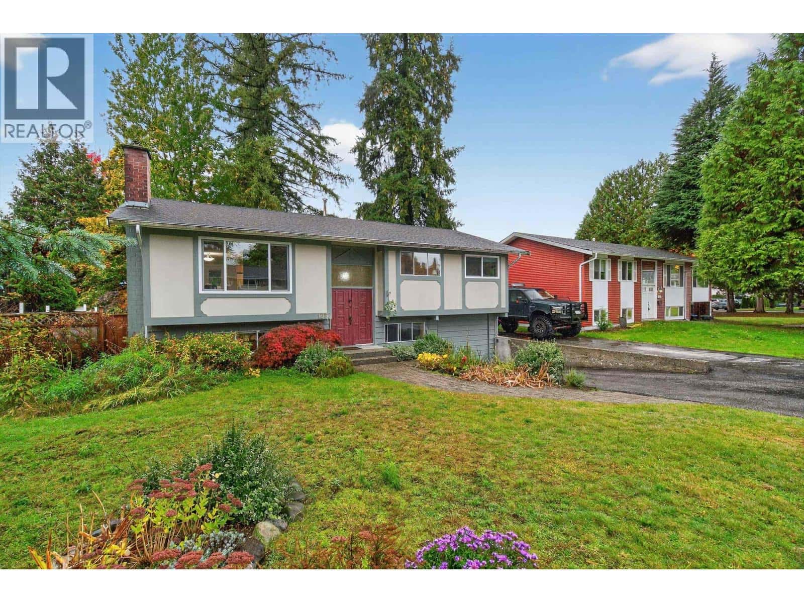 1252 ELLIS DRIVE — Port Coquitlam, British Columbia - Photo 3 of 29