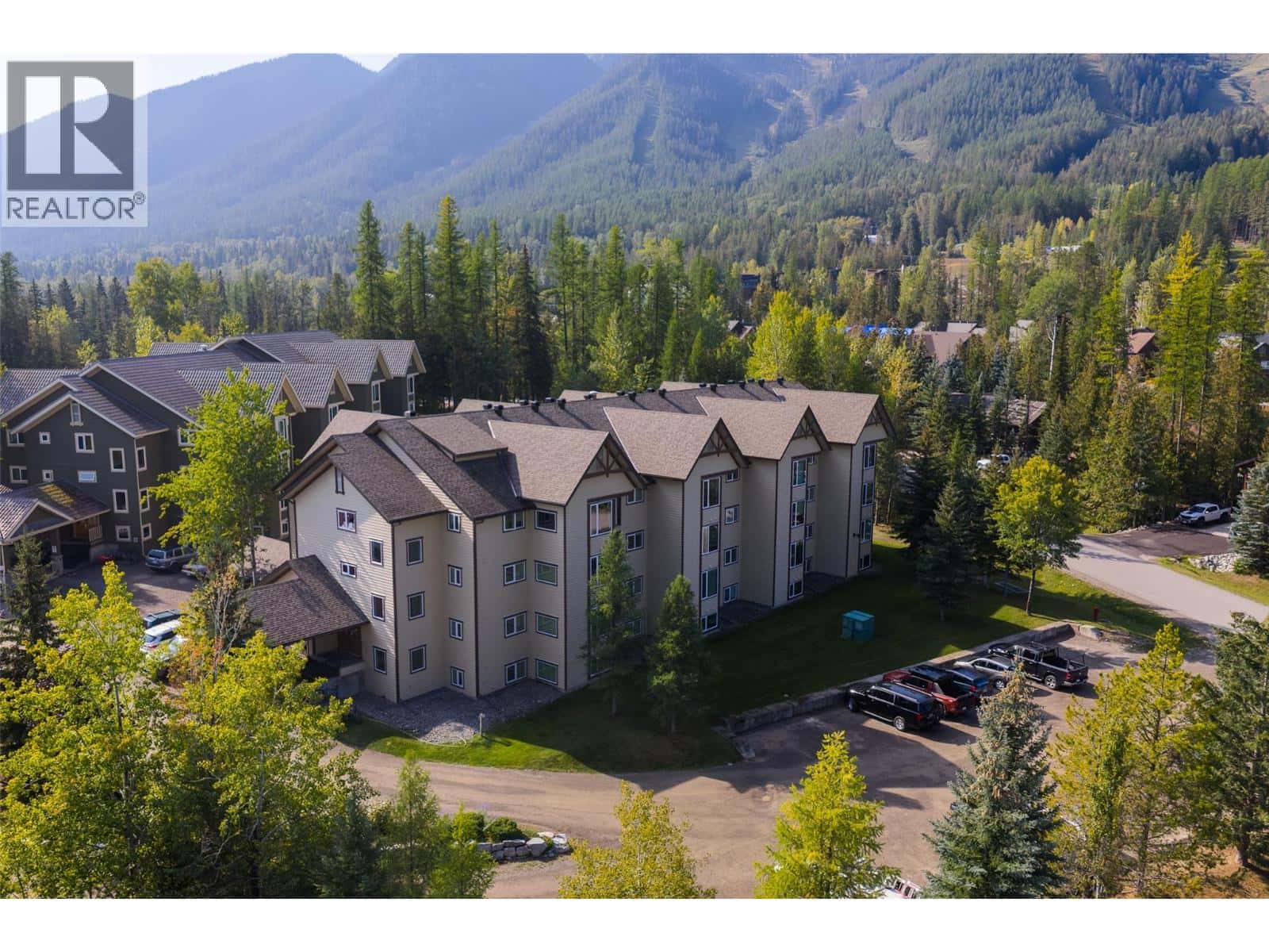 4559 Timberline Crescent Unit# 312 — Fernie, British Columbia - Photo 2 of 22