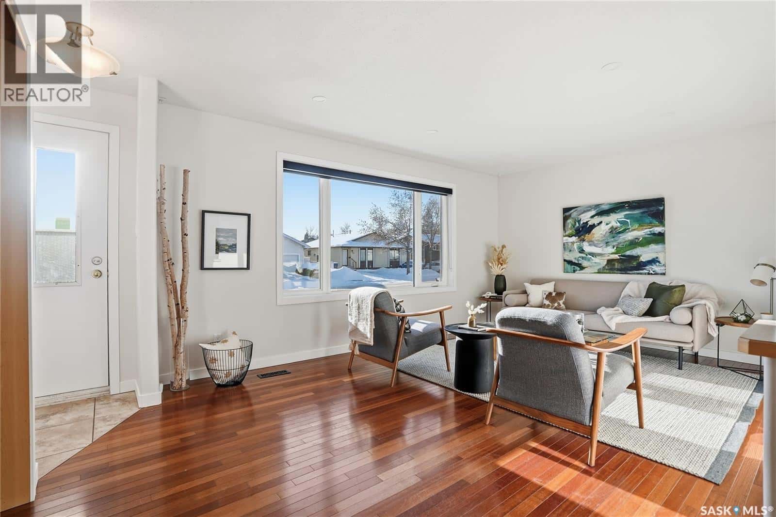 218 Wedge ROAD — Saskatoon, Saskatchewan - Photo 3 of 50