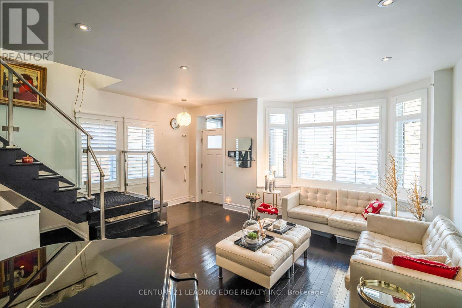 137 PARKVIEW AVENUE — Toronto (Willowdale East), Ontario - Photo 5 of 38