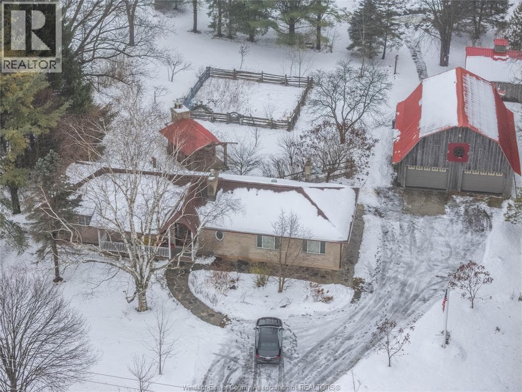 1480 GAINSBOROUGH ROAD — Middlesex Centre, Ontario - Main photo