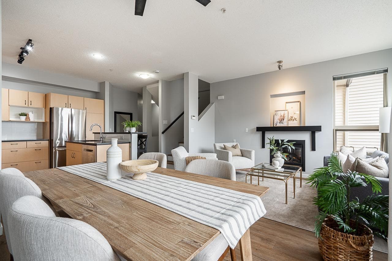 31 20350 68 AVENUE — Langley, British Columbia - Main photo