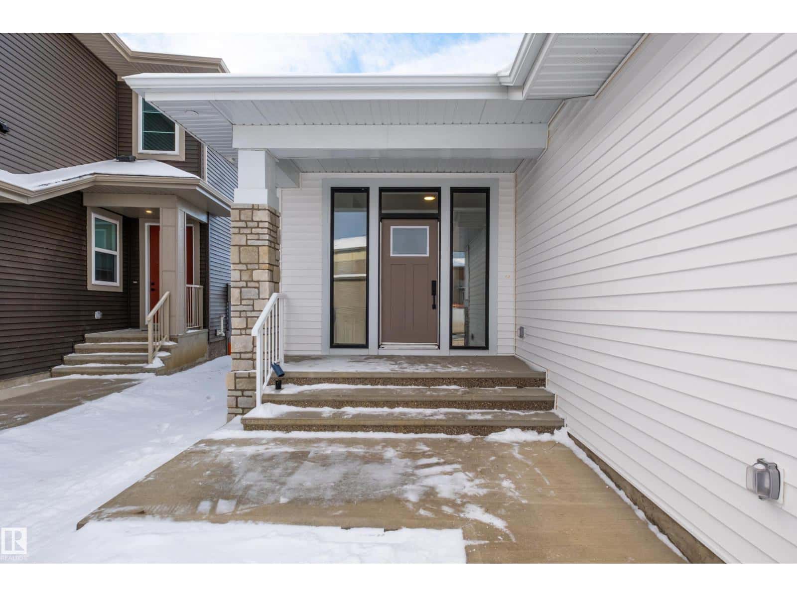 7 SYDWYCK CI — Spruce Grove, Alberta - Photo 3 of 51