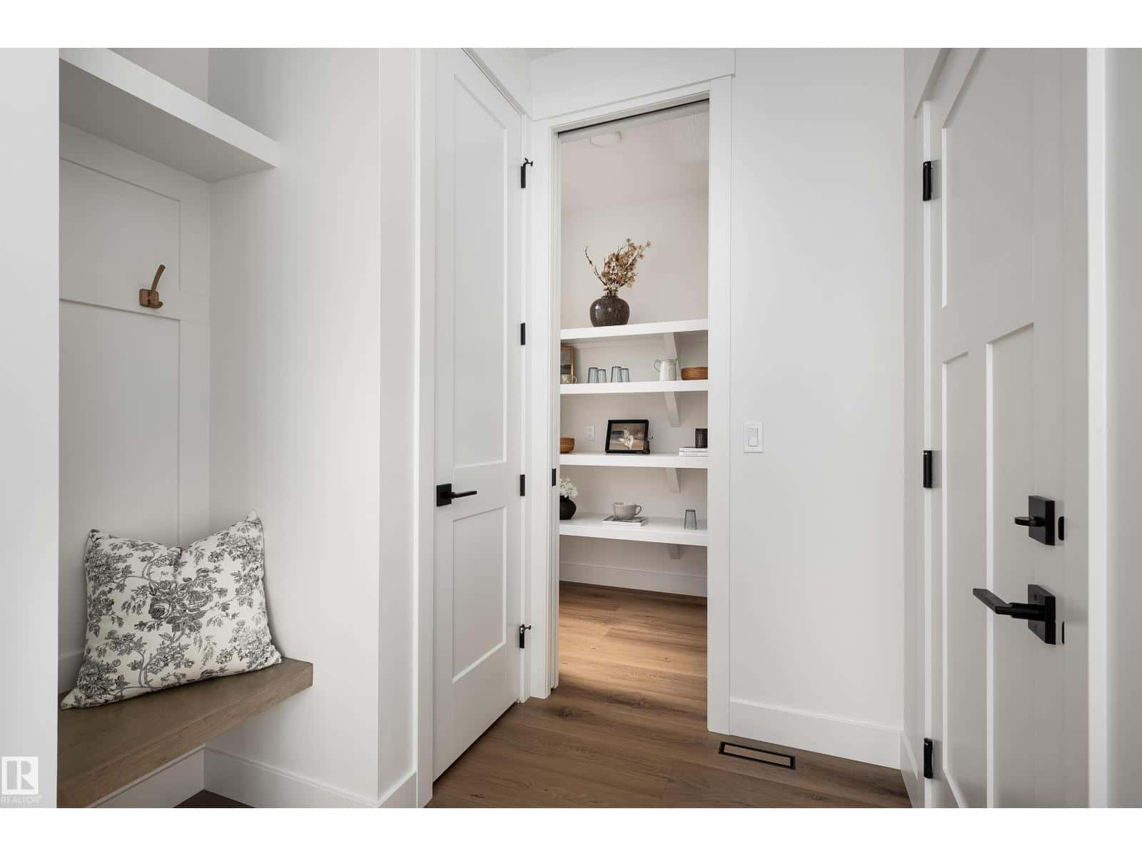 7 SYDWYCK CI — Spruce Grove, Alberta - Photo 5 of 51