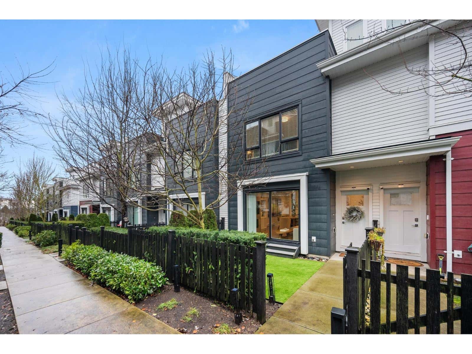 112 2280 163 STREET — Surrey, British Columbia - Photo 3 of 40