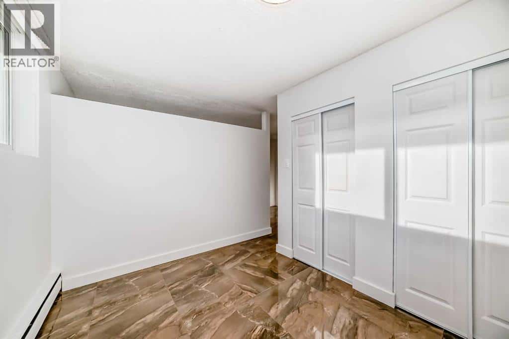 Calgary — Calgary - Photo 2 of 23