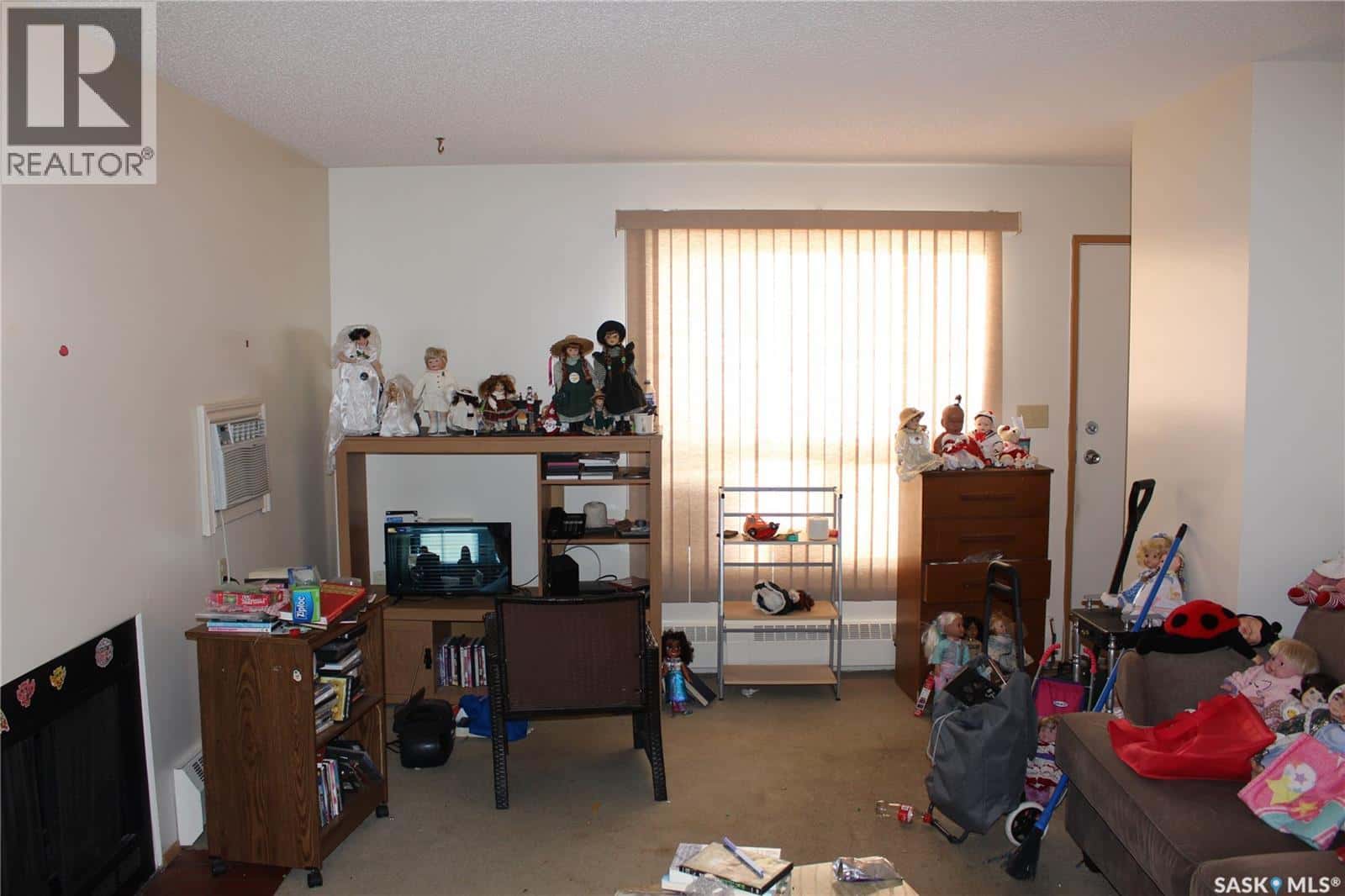 108 67 Wood Lily DRIVE — Moose Jaw, Saskatchewan - Photo 2 of 9