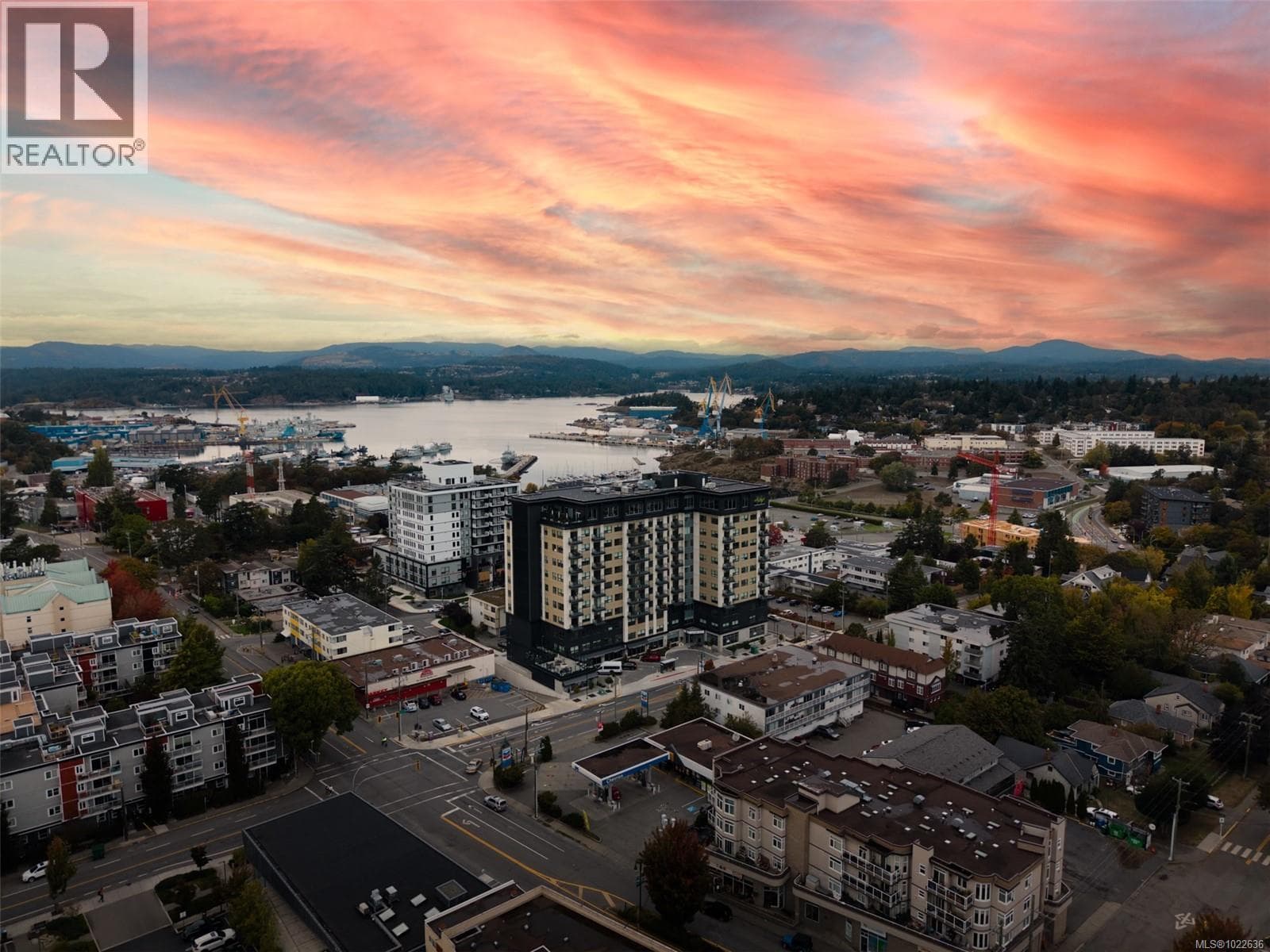 1009 622 Admirals Rd — Esquimalt, British Columbia - Main photo
