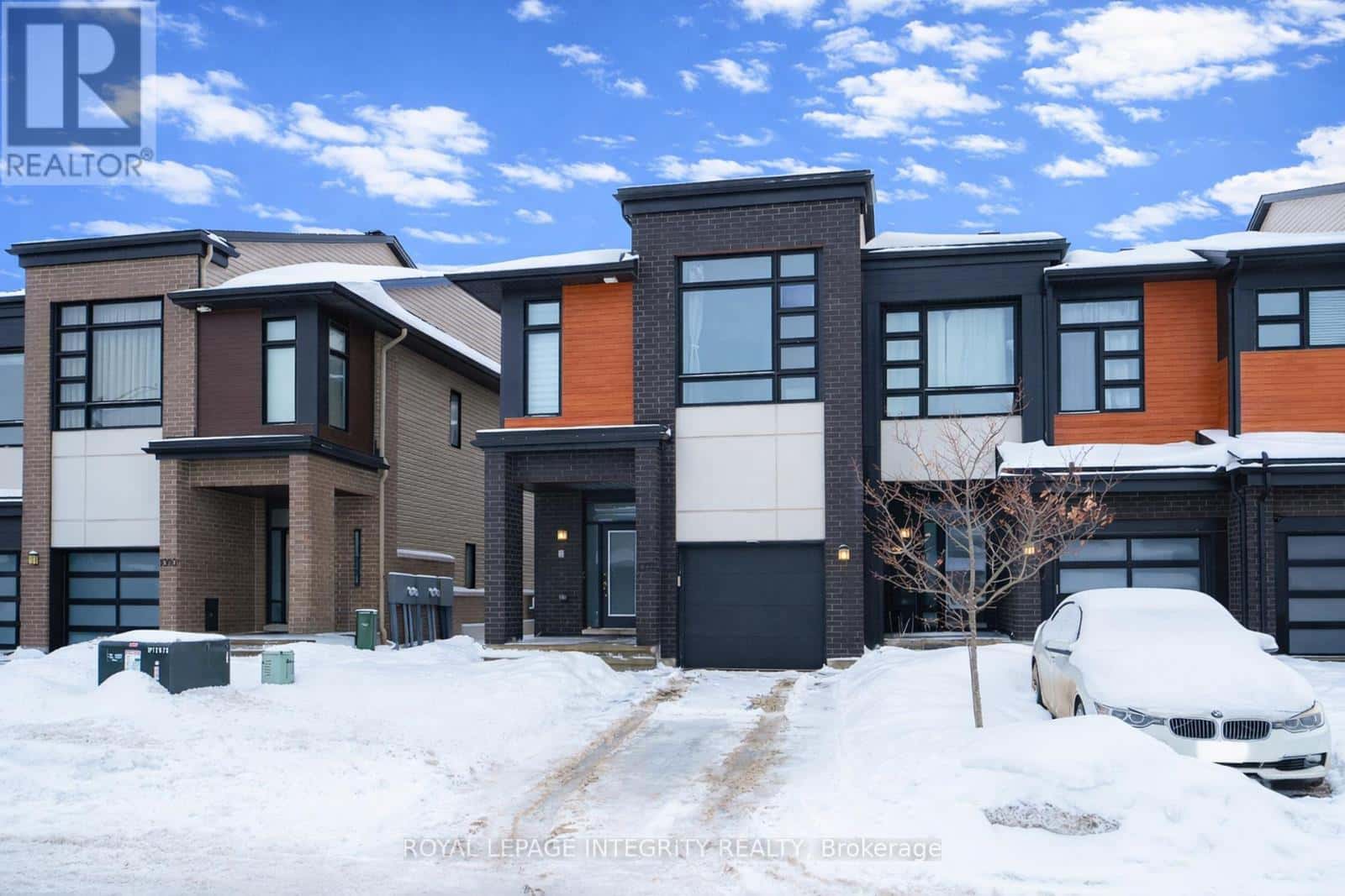 1078 LUNAR GLOW CRESCENT — Ottawa, Ontario - Photo 2 of 49