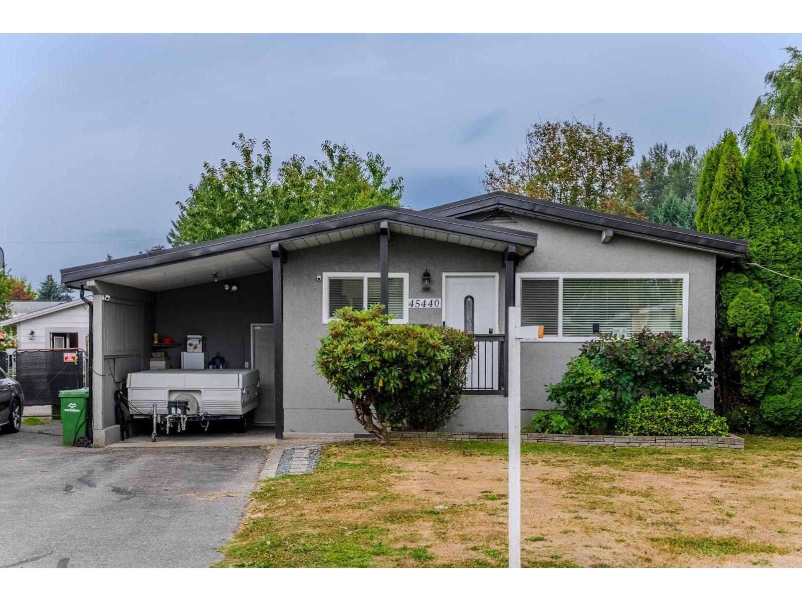 45440 WELLINGTON AVENUE, Chilliwack Proper West — Chilliwack, British Columbia - Main photo