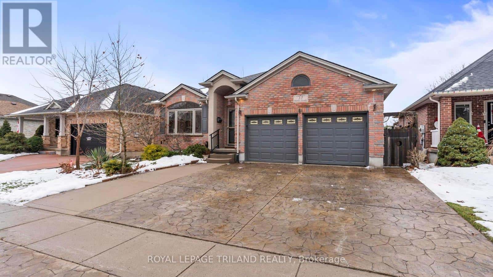 10 WARBLER HEIGHTS — St. Thomas, Ontario - Photo 2 of 45