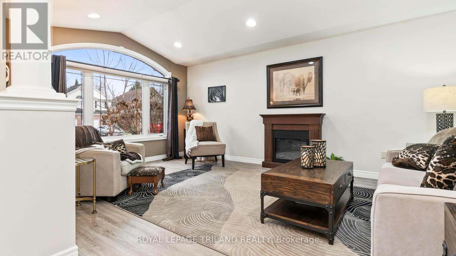 10 WARBLER HEIGHTS — St. Thomas, Ontario - Photo 4 of 45