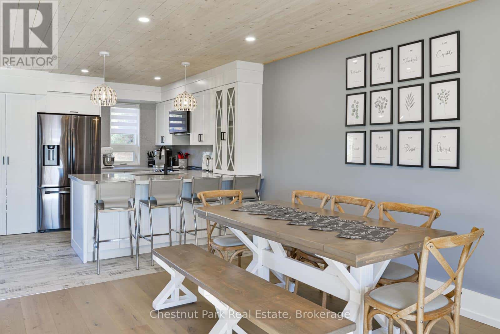 4 TURNER DRIVE — Huntsville (Chaffey), Ontario - Photo 3 of 24