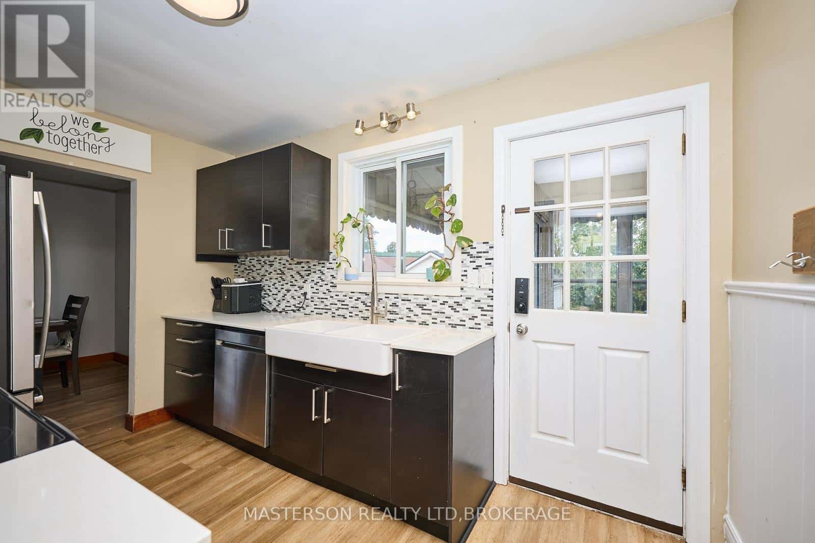 6805 DUNN STREET — Niagara Falls (Dorchester), Ontario - Photo 5 of 32