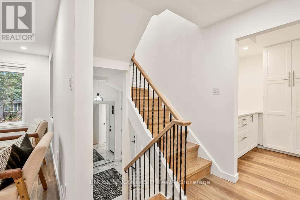 12 BAYSIDE PRIVATE — Ottawa, Ontario - Photo 5 of 50