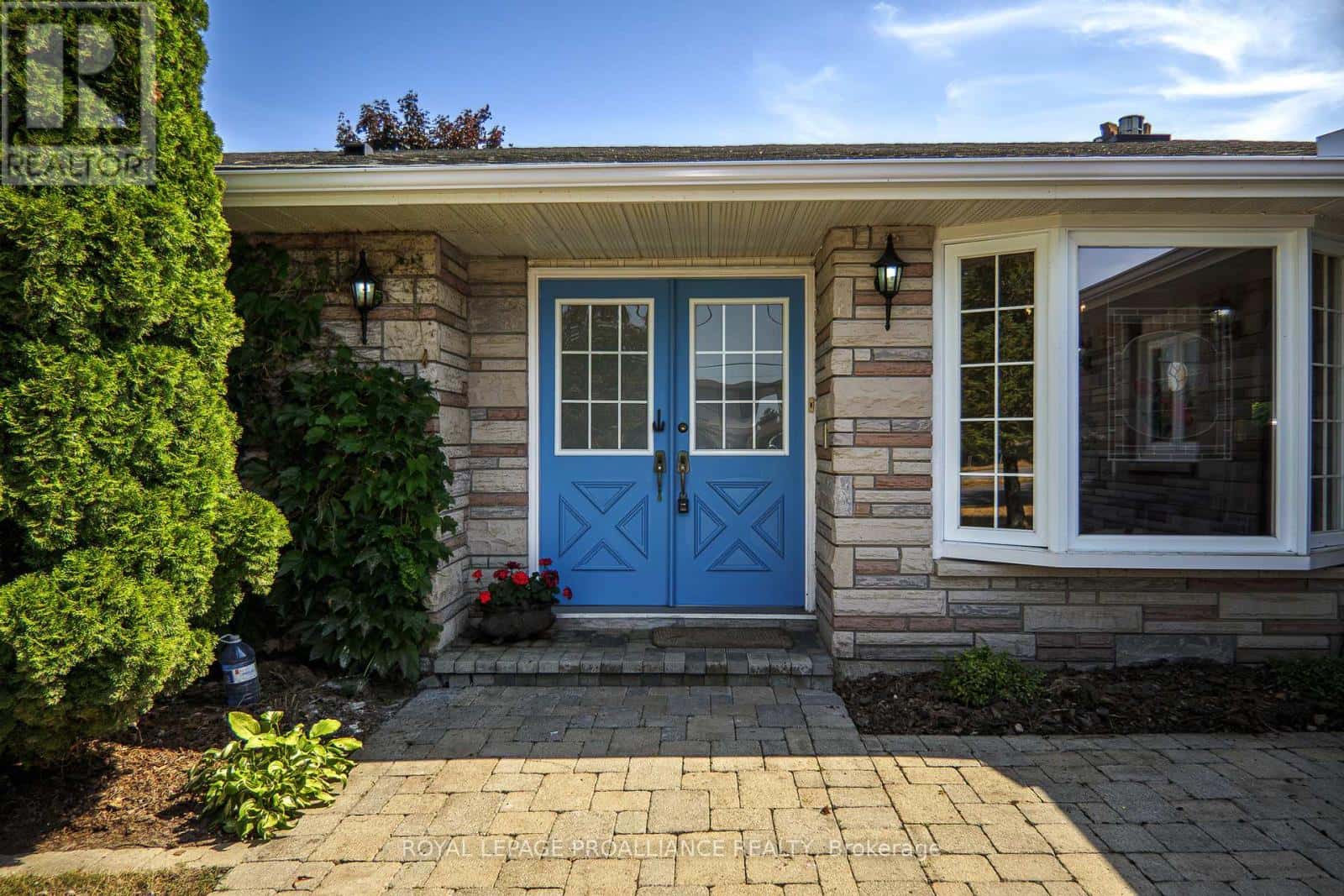 95 BAYLEA DRIVE — Quinte West (Sidney Ward), Ontario - Photo 5 of 50