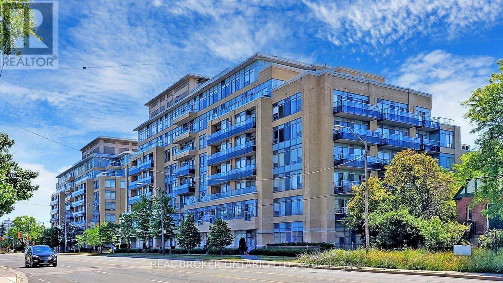 415 - 701 SHEPPARD AVENUE W — Toronto (Clanton Park), Ontario - Photo 2 of 35