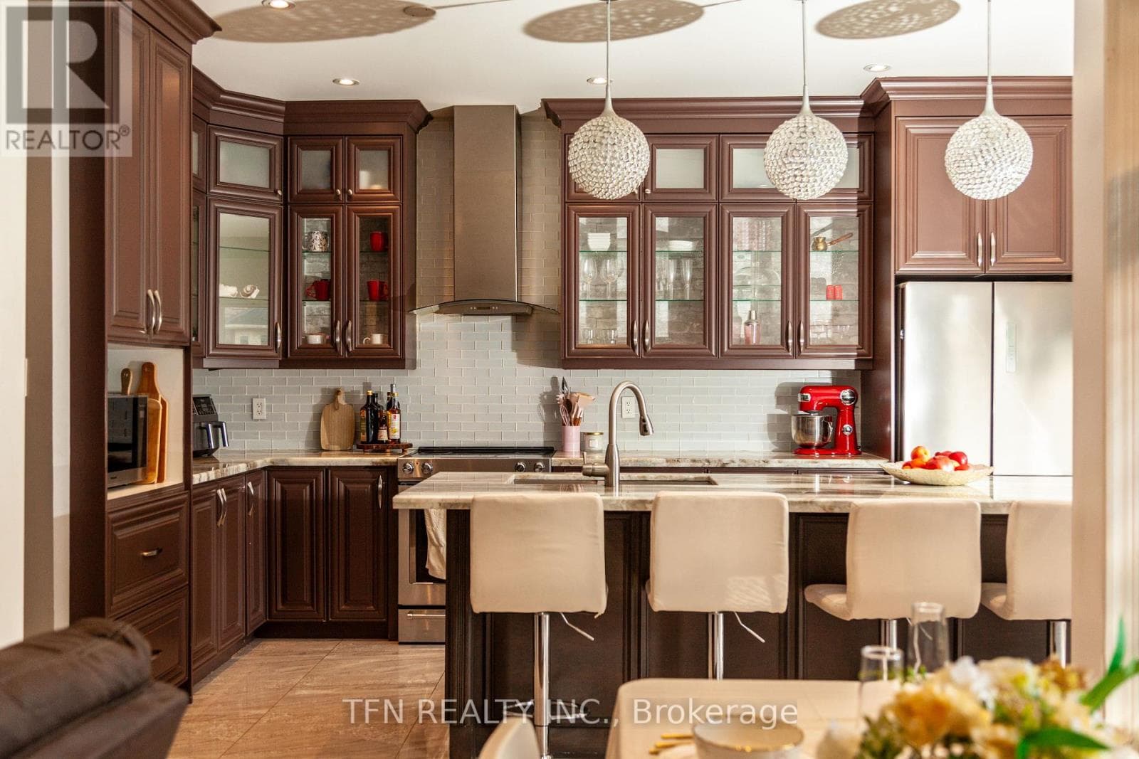 5 BELWOOD BOULEVARD — Vaughan (Patterson), Ontario - Main photo