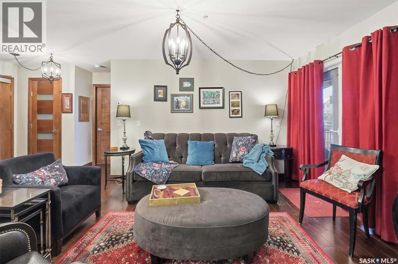 112 130 Phelps WAY — Saskatoon, Saskatchewan - Photo 5 of 43