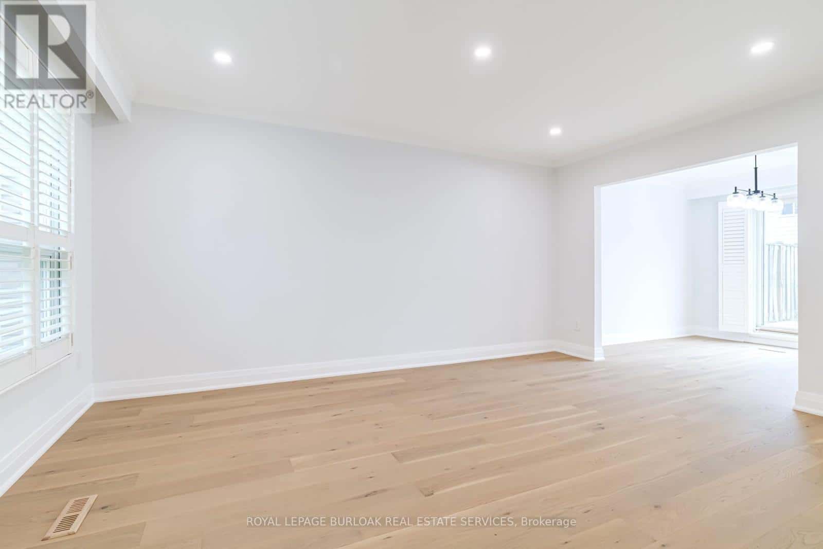 4 - 5475 LAKESHORE ROAD — Burlington (Appleby), Ontario - Photo 5 of 26