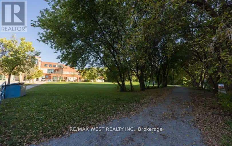 1509 - 85 EMMETT AVENUE — Toronto (Mount Dennis), Ontario - Photo 3 of 44