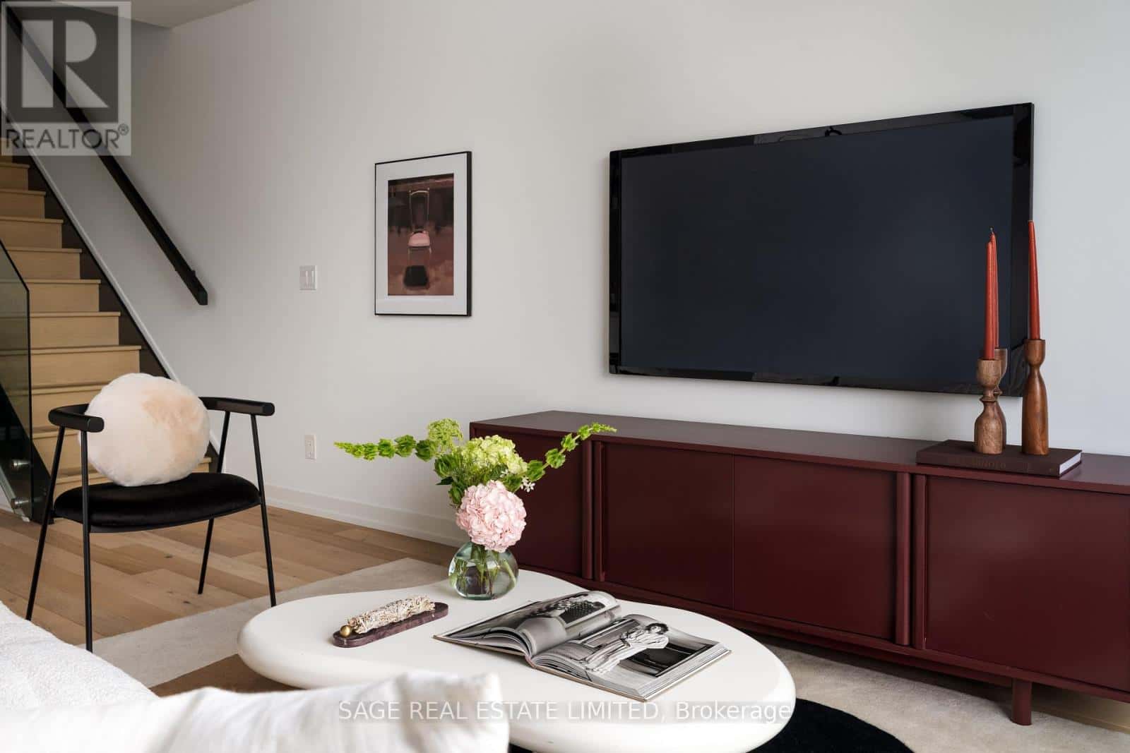 321 - 35 WABASH AVENUE — Toronto (Roncesvalles), Ontario - Photo 3 of 44