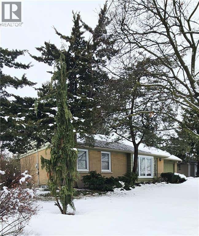 379 ST. LEGER Street — Kitchener, Ontario - Photo 2 of 25