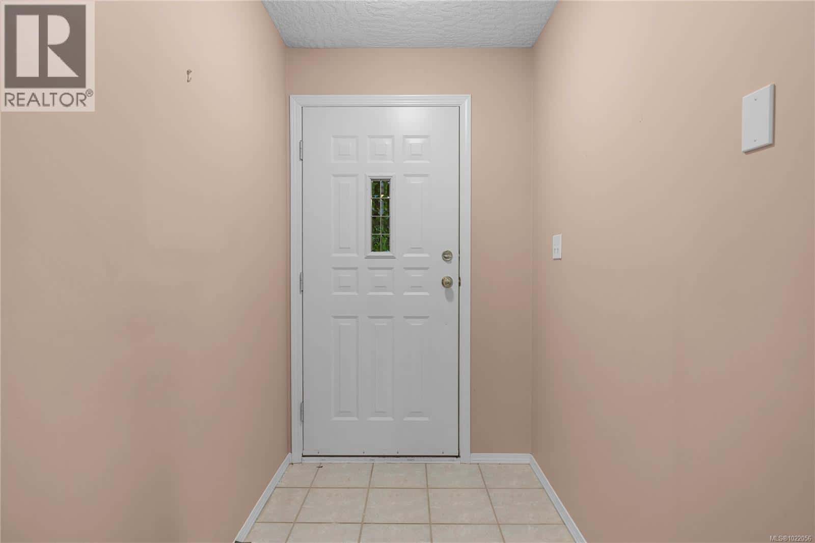 43 100 Gifford Rd — Ladysmith, British Columbia - Photo 5 of 53