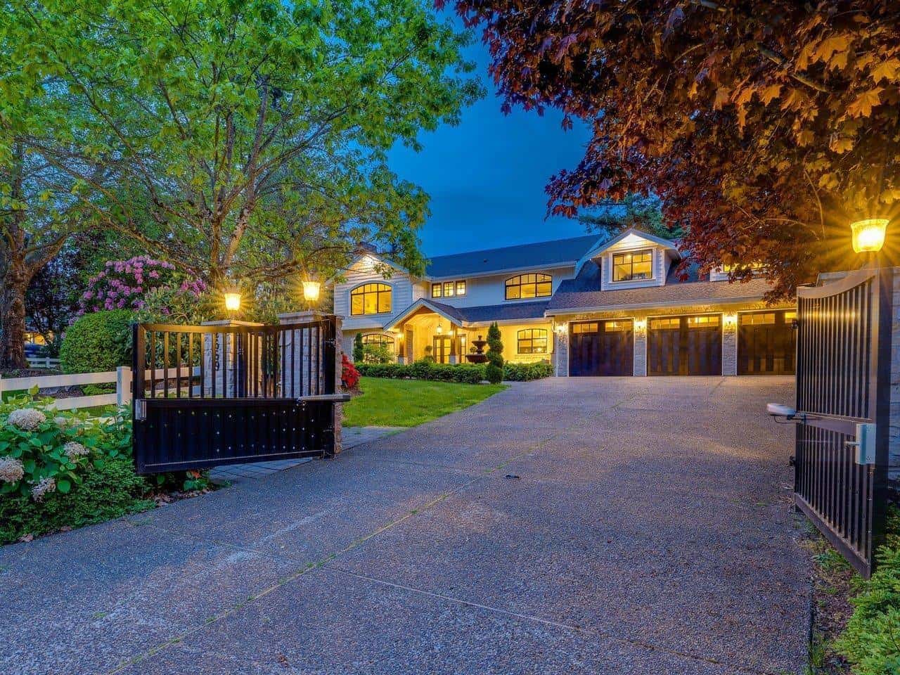 2669 171 STREET — Surrey, British Columbia - Photo 3 of 29